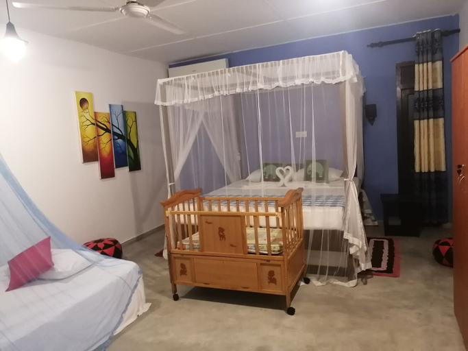 Bedroom 3, Happy Beach, Habaraduwa