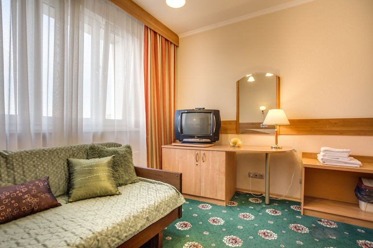 Others 5, #513 OREKHOVO APARTMENTS with shared bathroom, Southern