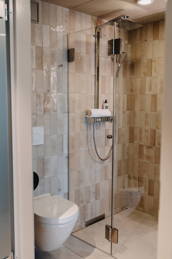 Bathroom 5, Südspeicher, Schleswig-Flensburg