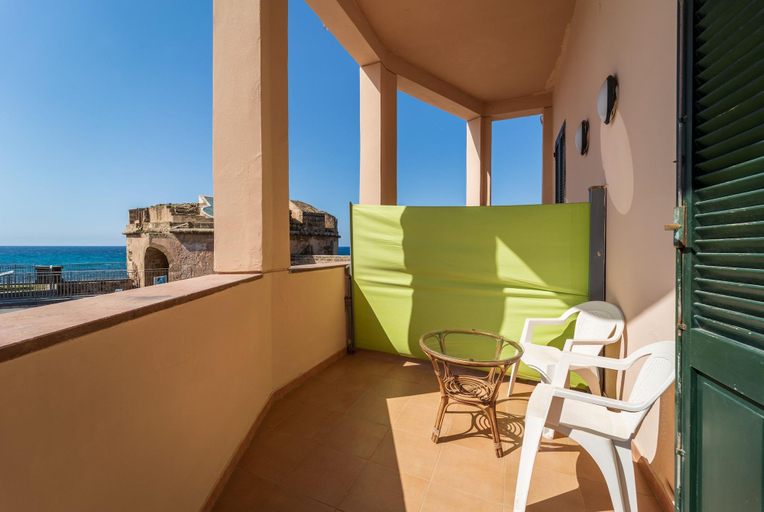 Public Area 5, Palau Marco Polo, Sassari
