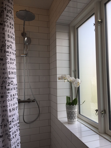 Bathroom, Fredensborg Vandrerhjem - Hostel, Fredensborg