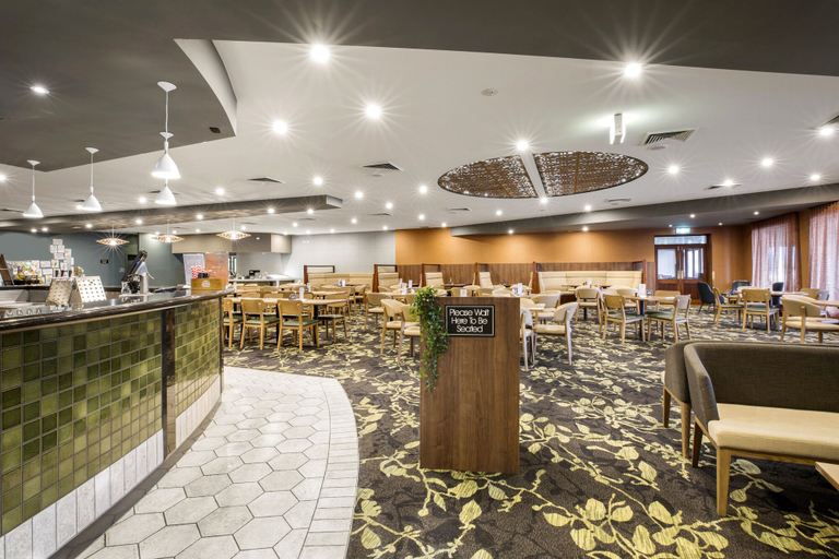 Food & Drinks 2, Nightcap at Monash Hotel, Melbourne