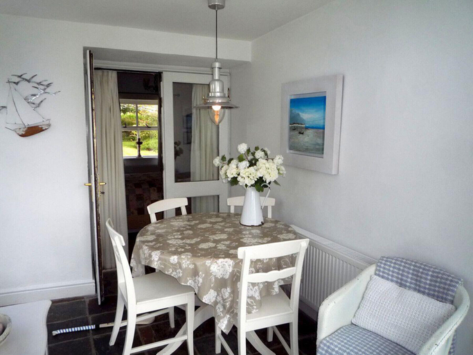 Others 5, Fleur Cottage