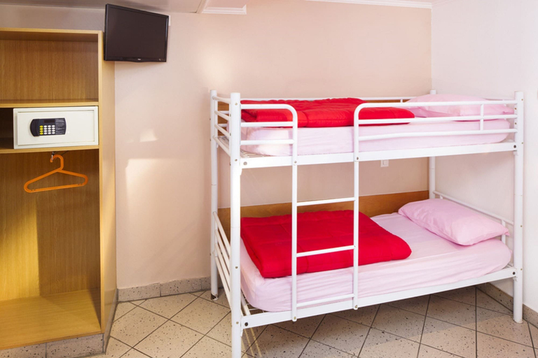 Bedroom 5, Bastille Hostel, Paris