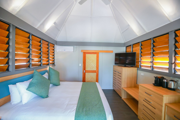 Bedroom 4, Serenity Island Resort, Ba