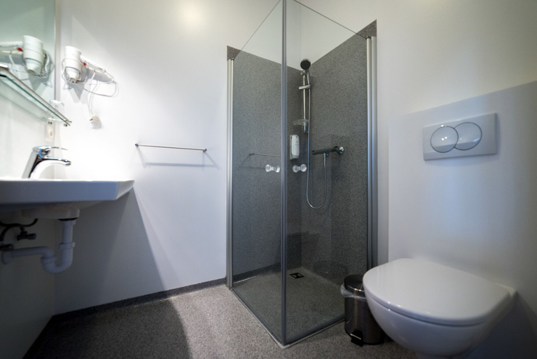 Bathroom, Dæli Guesthouse, Húnaþing vestra