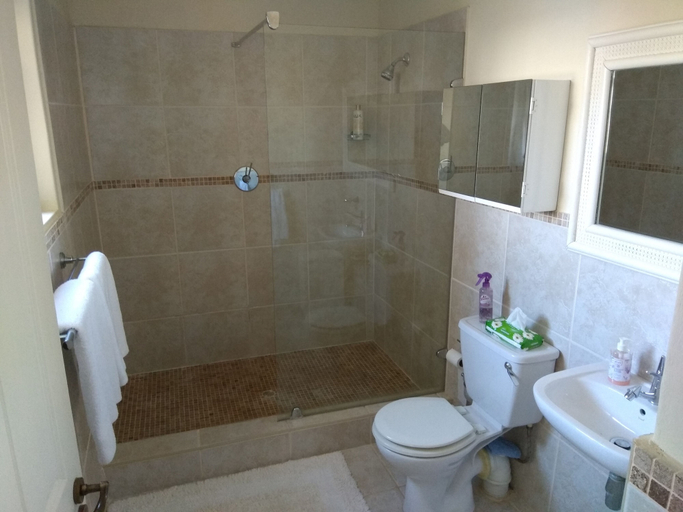 Bathroom, Lagoon Edge, Overberg