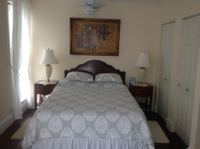 Bedroom 3, Victorian Bed & Breakfast, New York