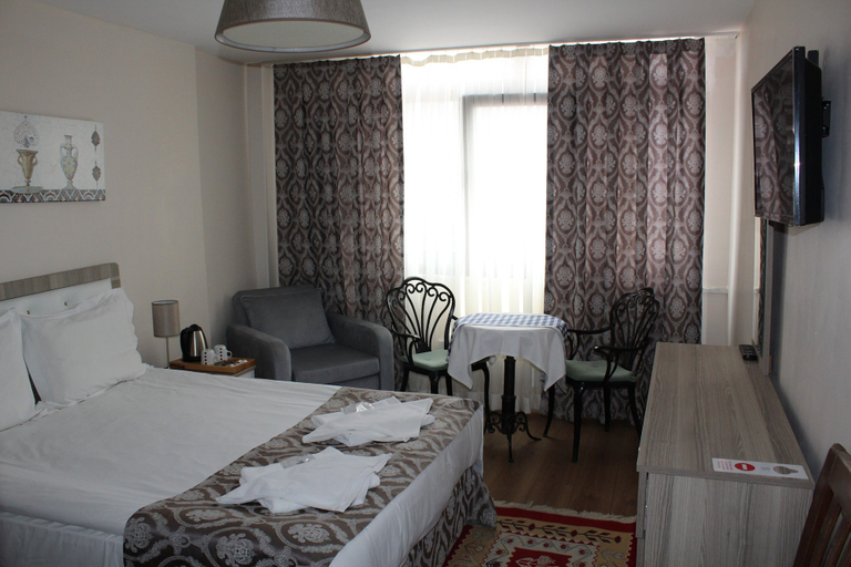 Bedroom 2, Ararat Hotel, Fatih