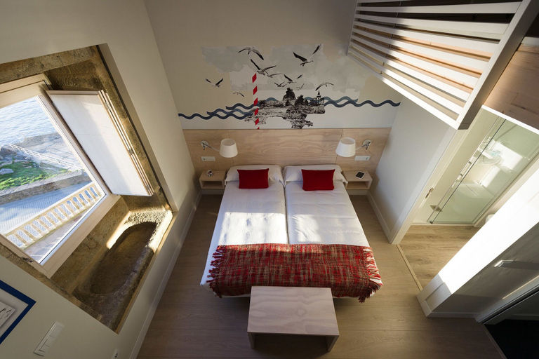 Bedroom 4, Hotel Tematico Do Banco Azul, A Coruña