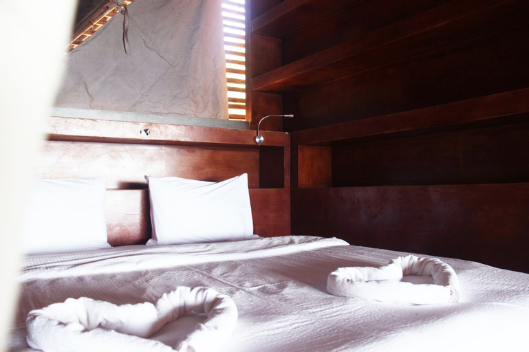 Bedroom 21