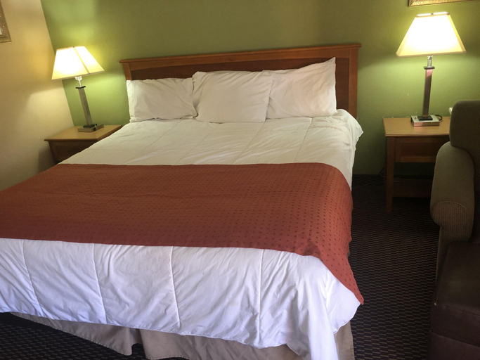 Bedroom 3, Relax Inn Guin, Marion