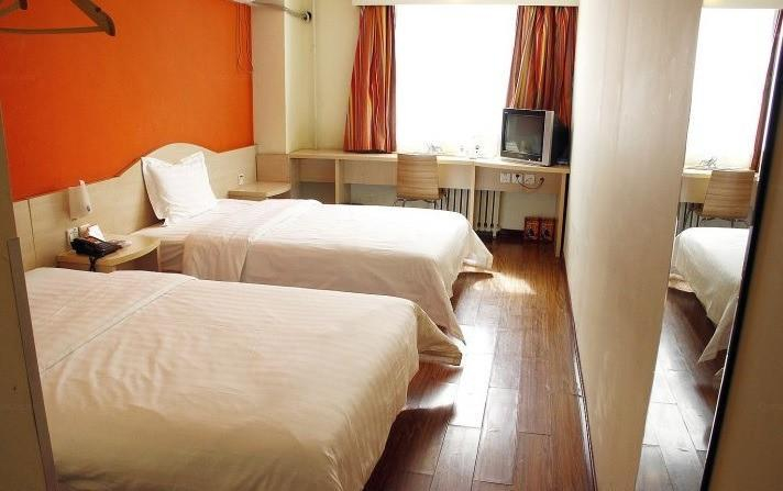 Bedroom 4, 7 Days Inn·Zhuzhou Railway Station Gongxiao Plaza, Zhuzhou