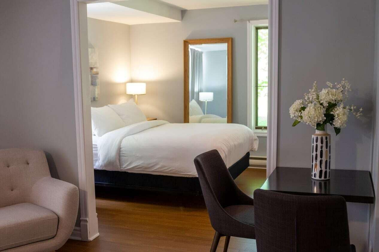 Bedroom 2, Auberge Nuits St-Georges, La Haute-Yamaska