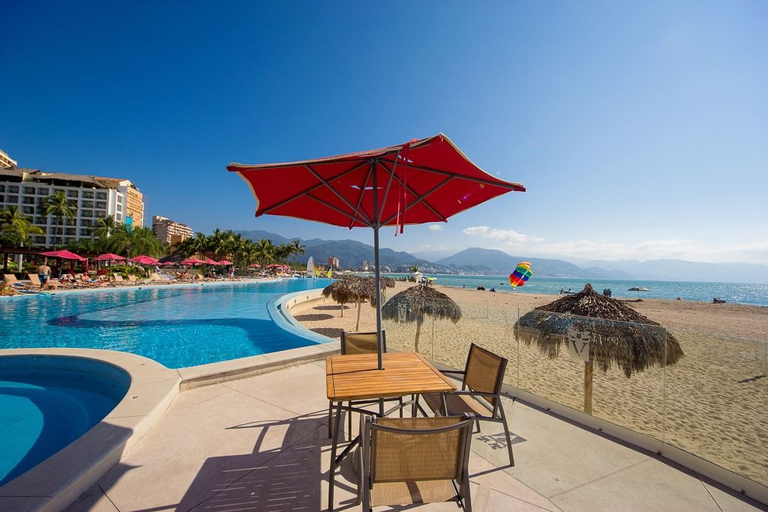 Sport & Beauty 5, Beautifully Decorated 2 Bedroom Condo, Puerto Vallarta