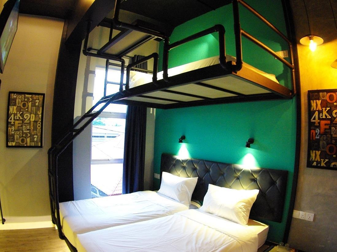 Bedroom 3, Tube Hotel Klebang Melaka, Malacca City