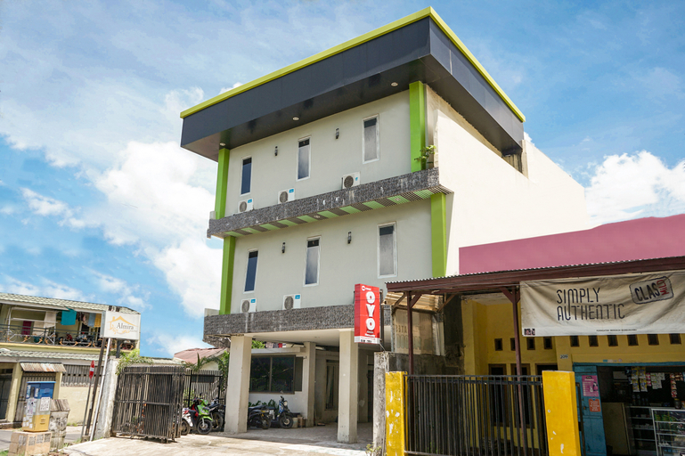 Exterior & Views 1, Almira Homestay, Makassar