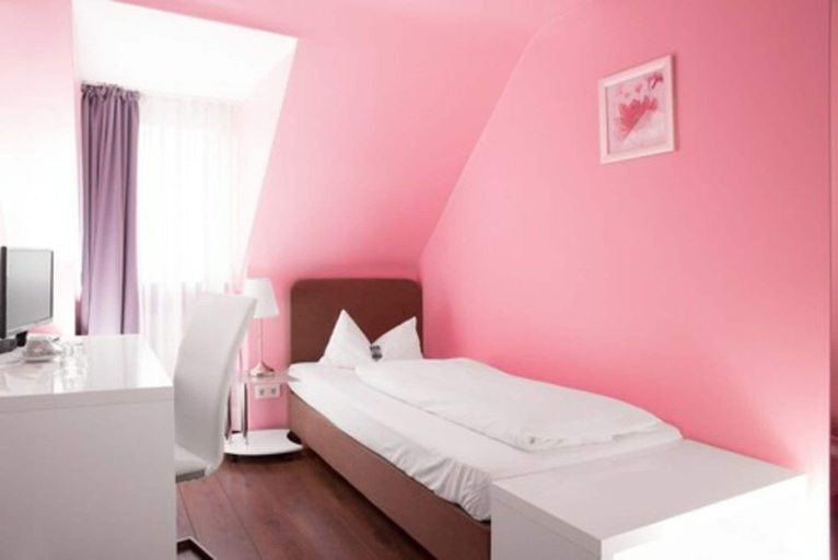 Bedroom 4, Barcelona Bed & Breakfast, Düsseldorf