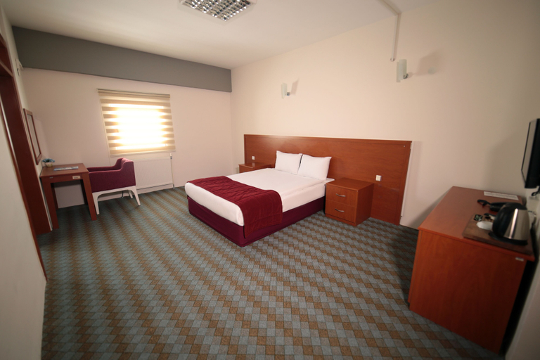 Bedroom 4, Erciyes Hill Hotel, Develi