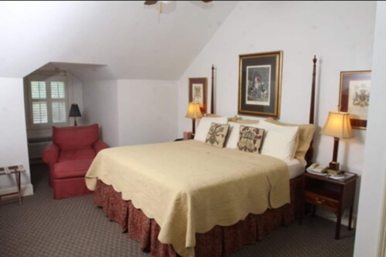 Bedroom 3, 1842 Inn, Bibb