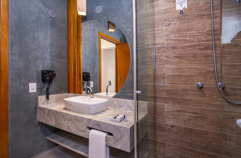 Bathroom 5, Hotel Praia do Portinho, Ilhabela