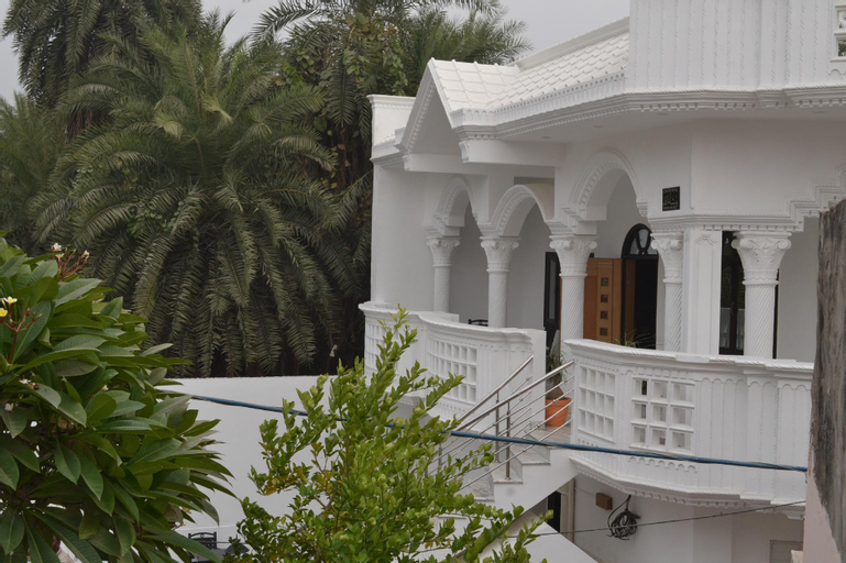 Taj Square A luxurious family homestay, Agra