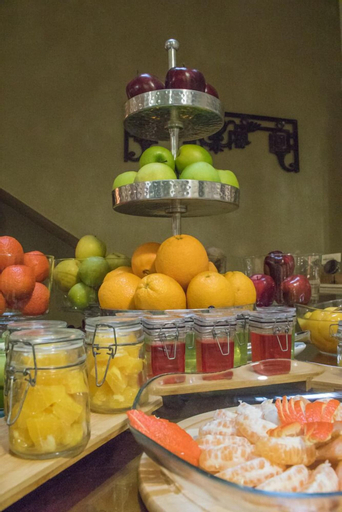 Food & Drinks 7