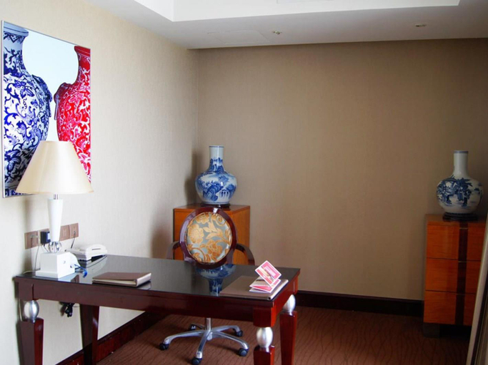Others 3, Babylon Hotel, Dongguan