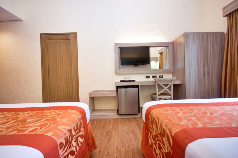 Bedroom 4, Microtel by Wyndham Boracay, Malay