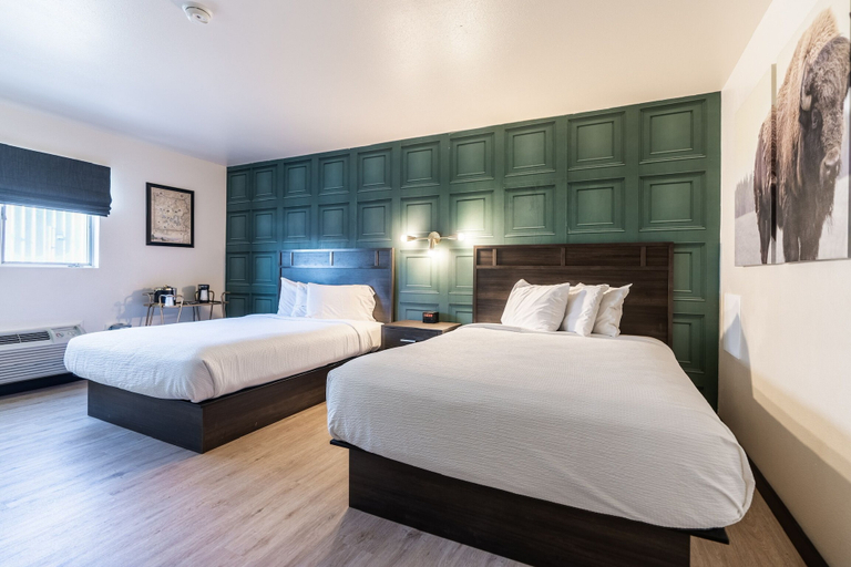 Bedroom 3, The Scout INN, Park