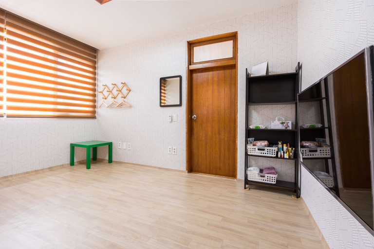 Others 5, Yours Guesthouse, Tongyeong