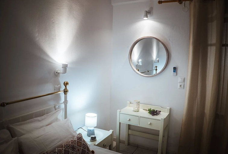 Bedroom 3, Babalogo Apartments, Crete