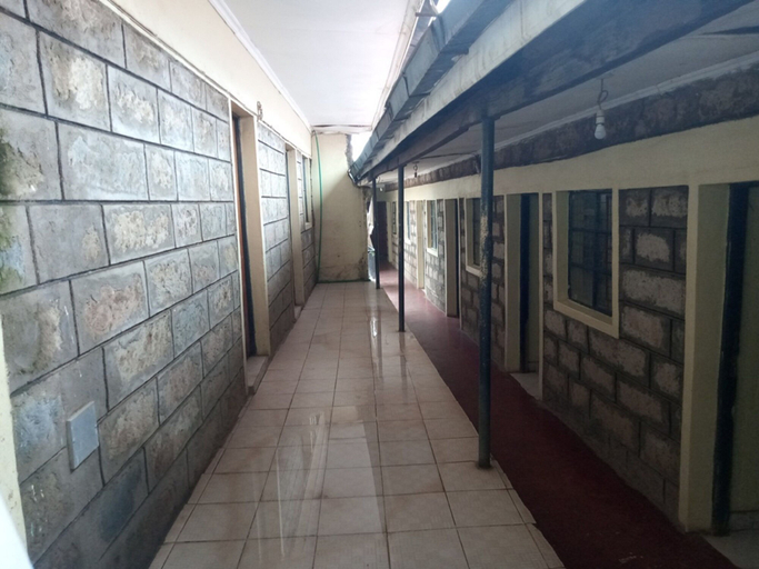 Others 5, Poshie Hotel, Matungulu