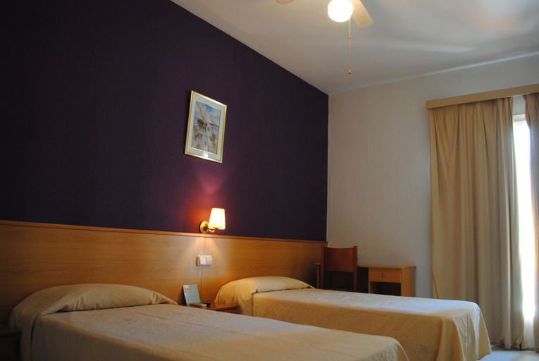 Bedroom 5, Hotel Sant Jordi, Tarragona
