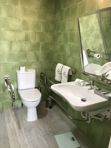 Bathroom 5, Vinhas do Calhau, Madalena