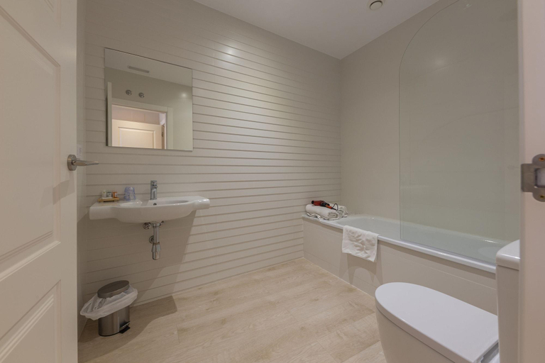 Bathroom 5, Hotel Casa Jurjo, A Coruña