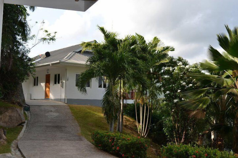 Exterior & Views 2, Sailfish Beach Villas