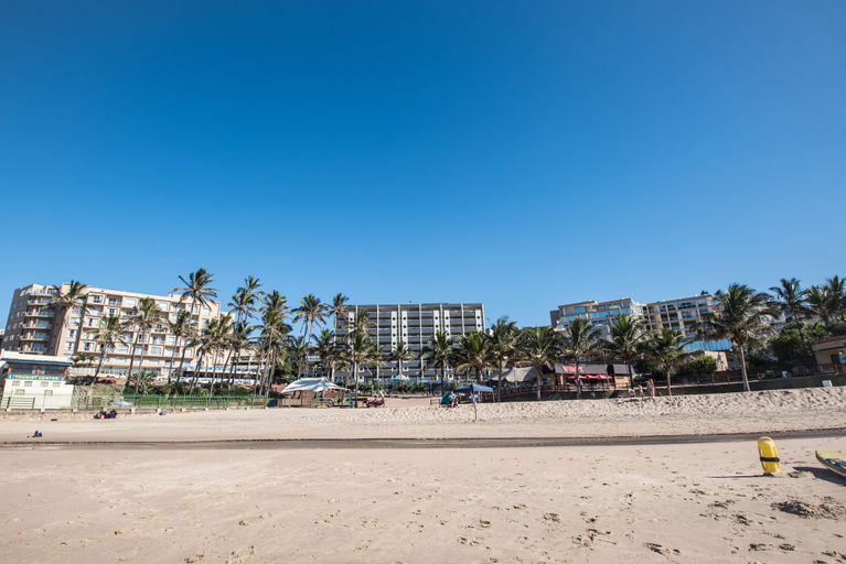 Exterior & Views 2, First Group Margate Sands, Ugu
