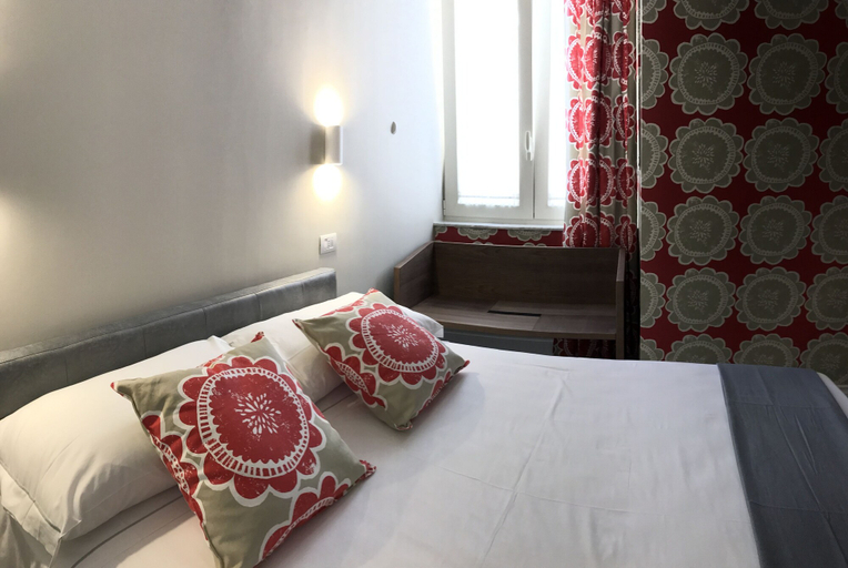 Bedroom 5, Ambra Noblesse, Napoli
