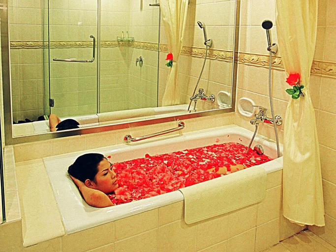 Bathroom, Do Son Resort, Đồ Sơn