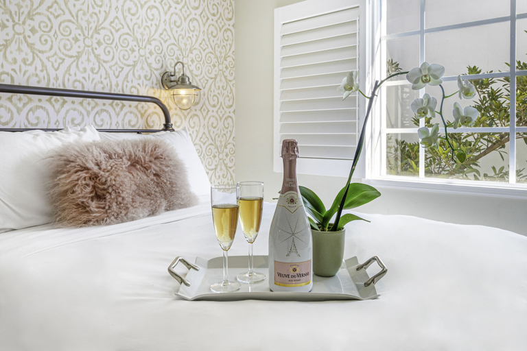 Bedroom 4, Henrosa Hotel, Miami-Dade