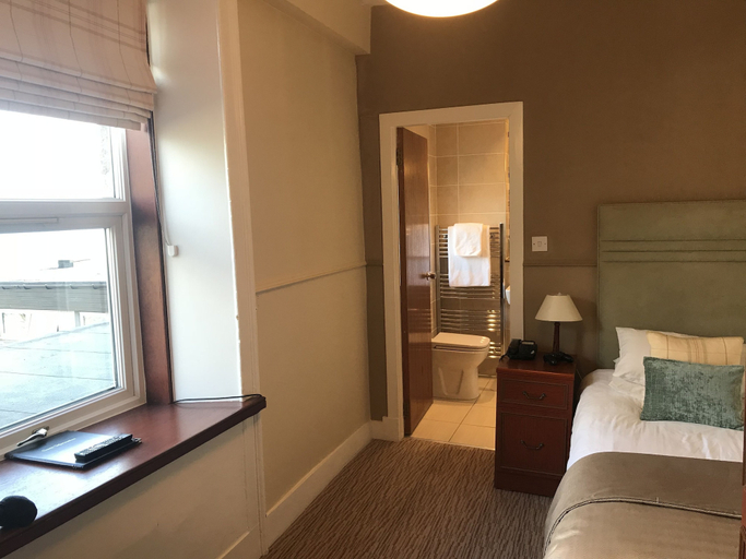 Bedroom 3, Cove Bay Hotel, Aberdeenshire