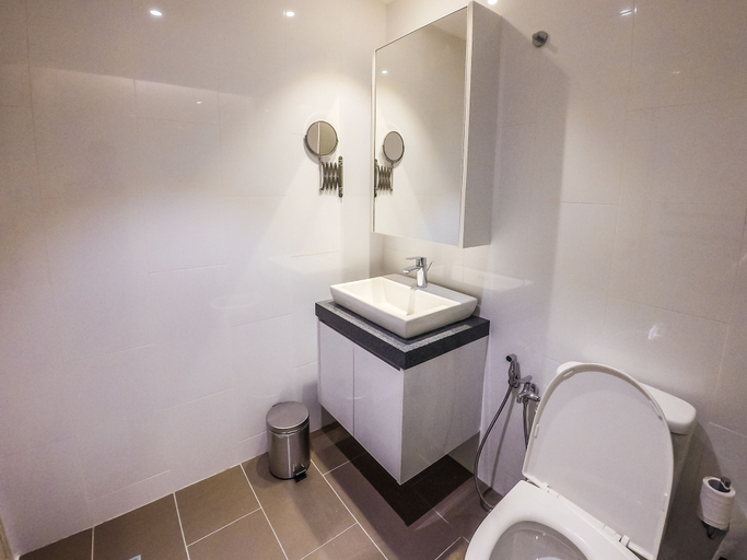 Bathroom 4, The Establishment at Bangsar KL Sentral, Kuala Lumpur