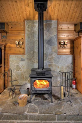 Others, Fairway Family Cabin, Nevada