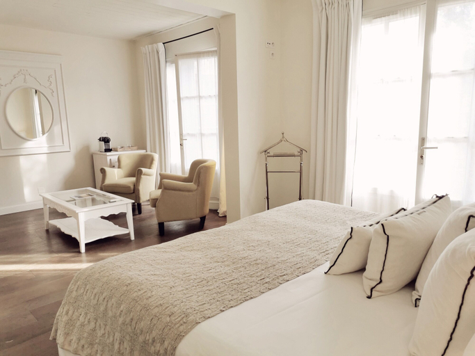 Bedroom 3, Le Clos Saint-Martin Hôtel & Spa, Charente-Maritime