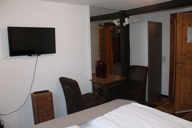 Bedroom 3, Zum alten Krug, Friesland