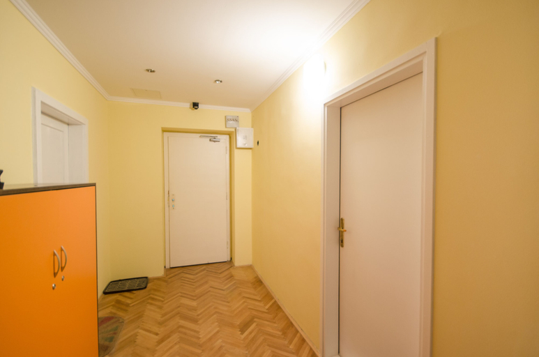 Others 5, Apartment Trzaska, Ljubljana
