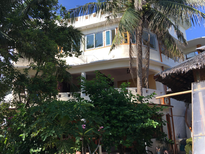 Others 4, Wind Riders Inn and Cafe, Malay