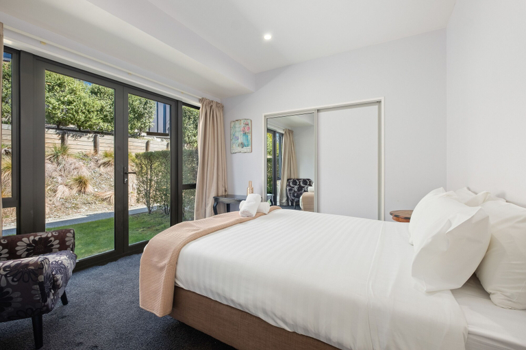 Bedroom 2, Brookside Gem Modern 2 Bedroom Apartment, Queenstown-Lakes