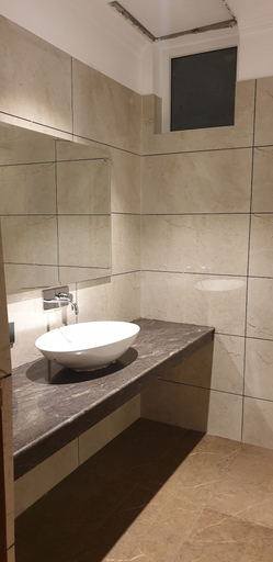 Bathroom 4, Hotel Pong View, Kangra